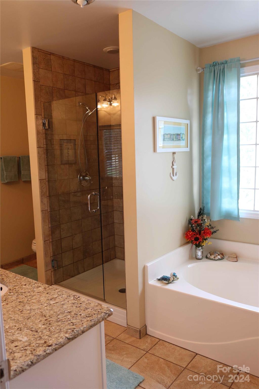 Carolando - Residential