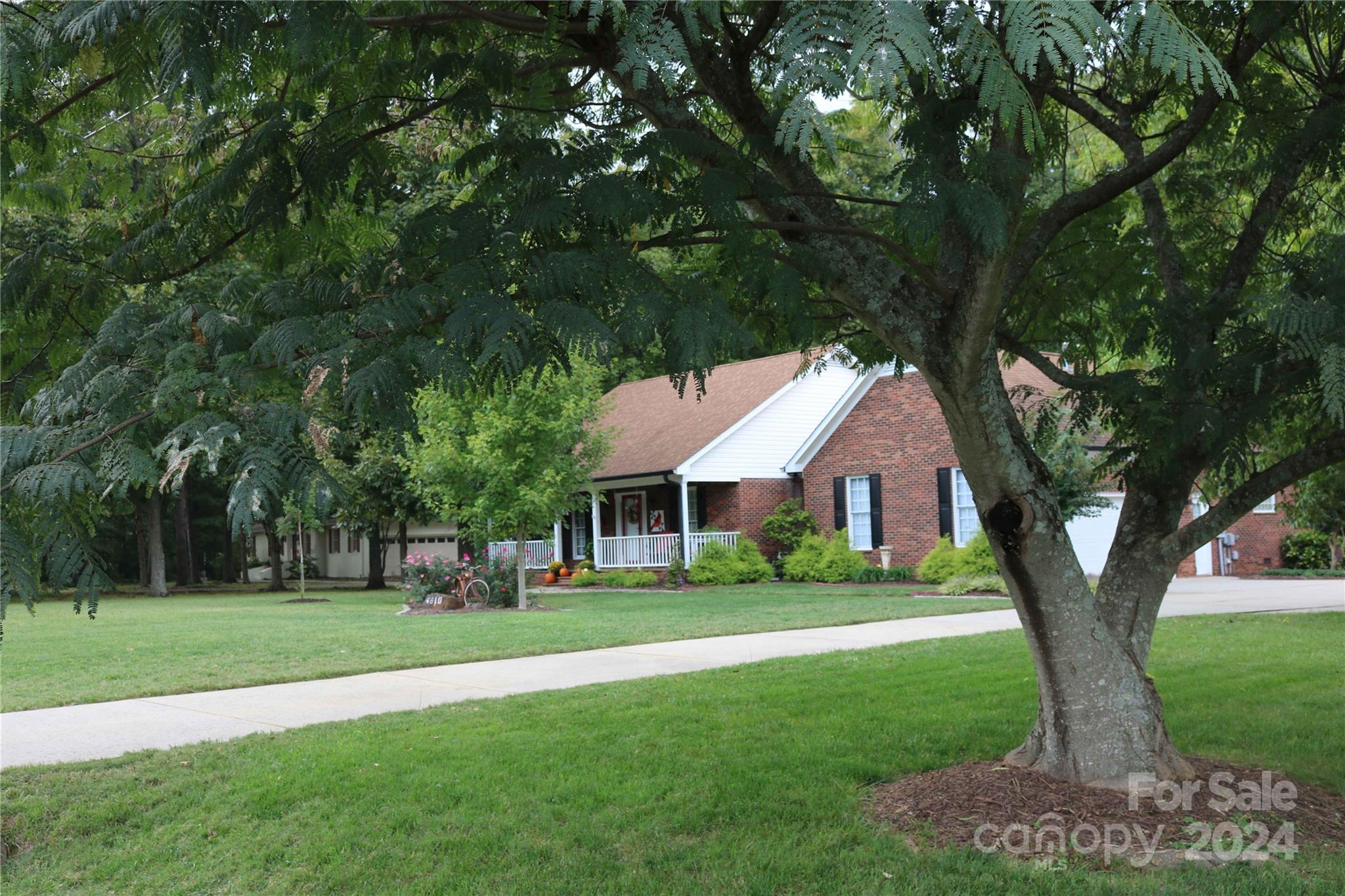 Carolando - Residential