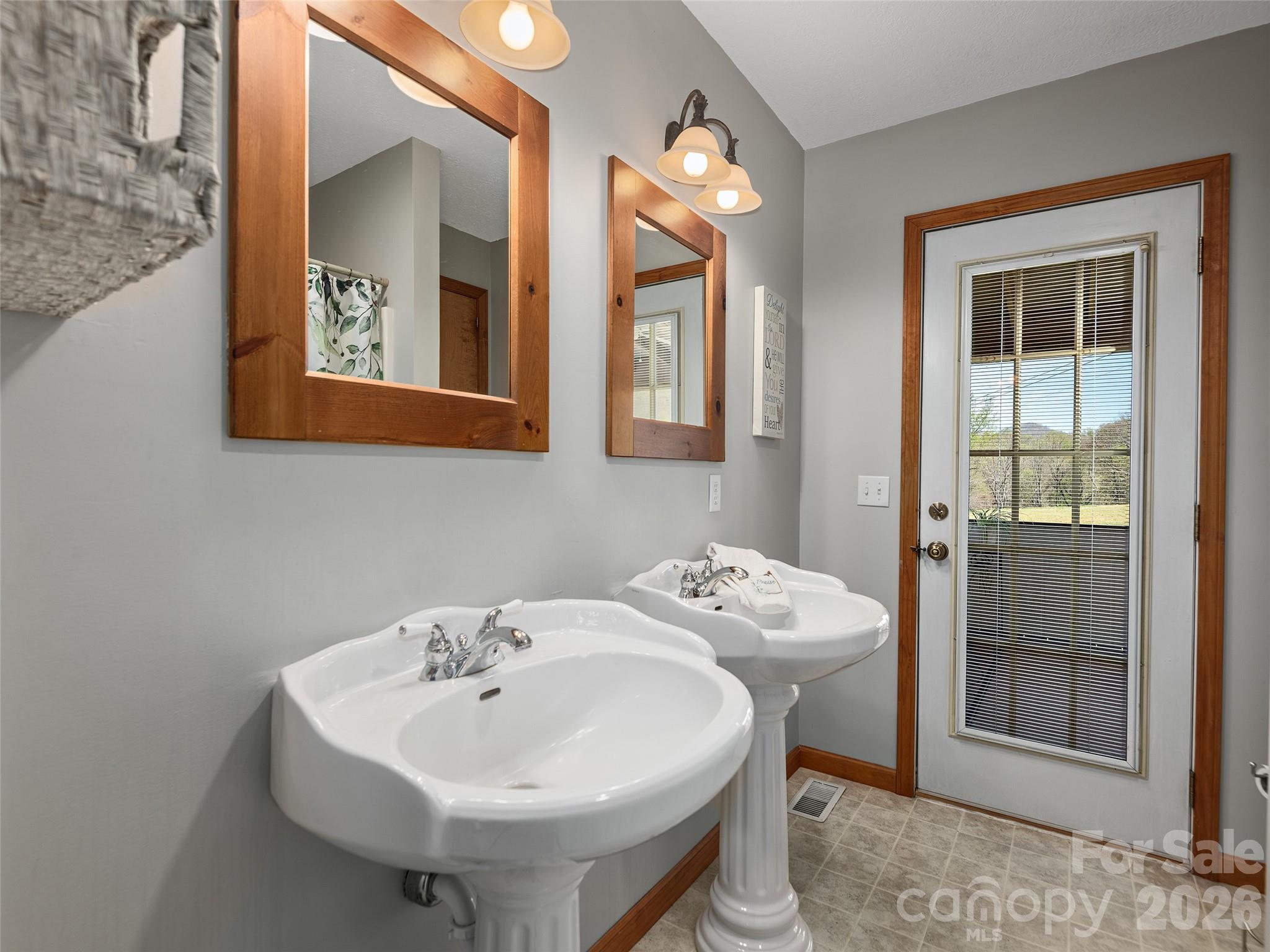 Qualla Woods - Residential