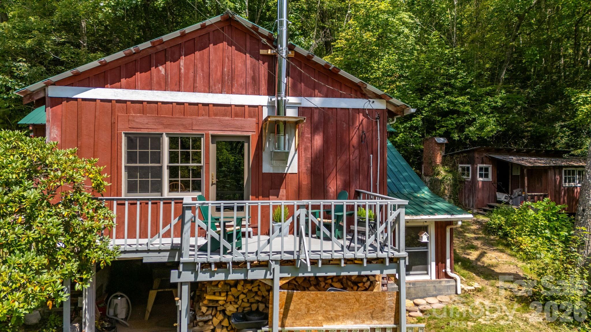 1712 Little Creek Road
