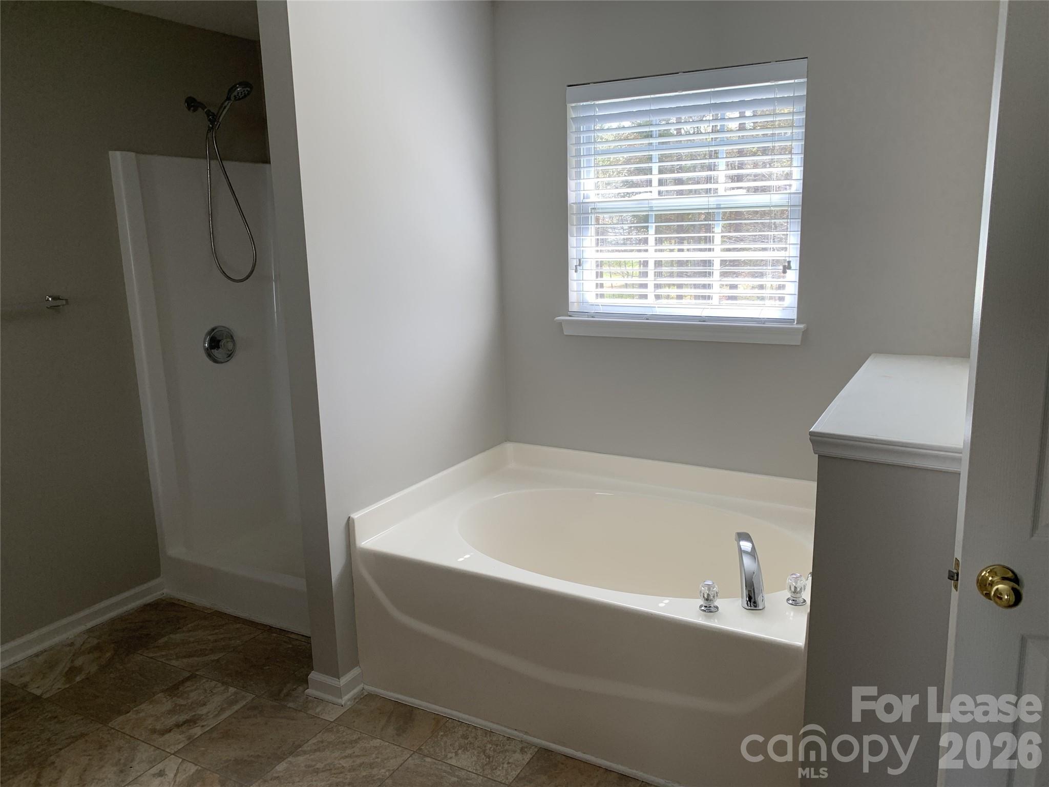 Crismark - Residential Lease