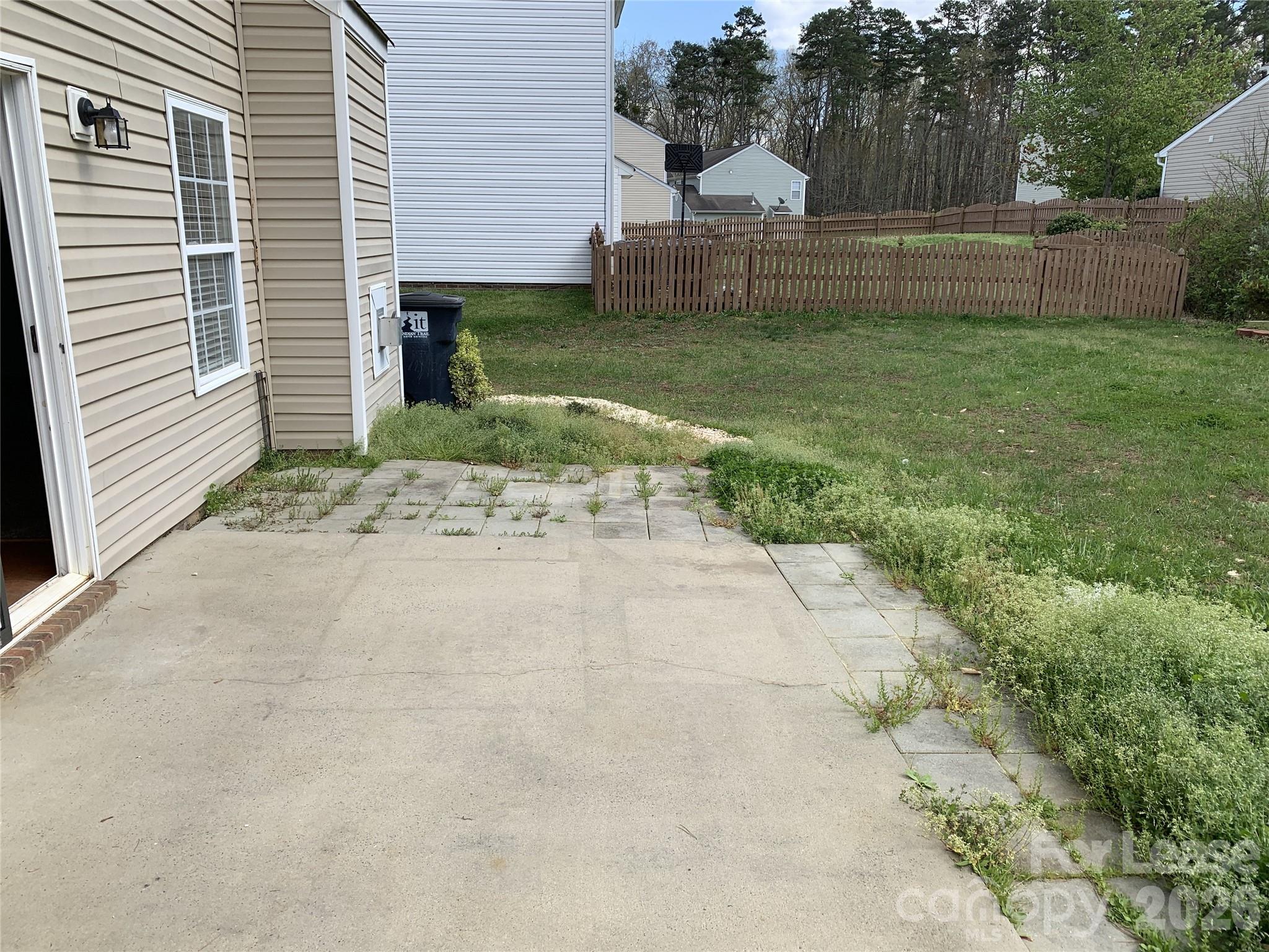 Crismark - Residential Lease