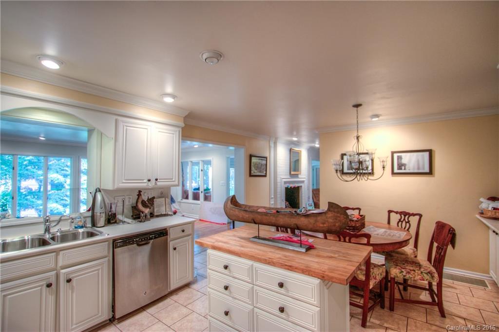 Country Club Estates - Residential