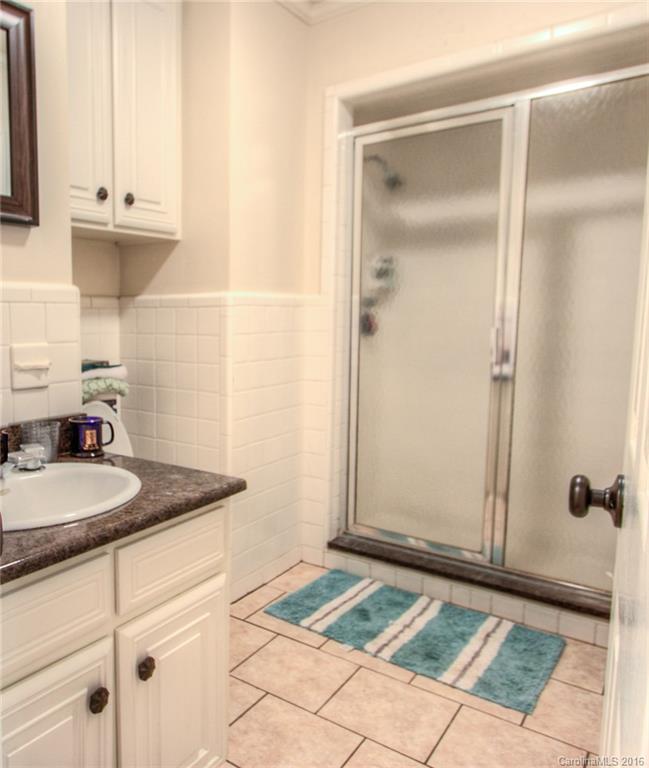 Country Club Estates - Residential