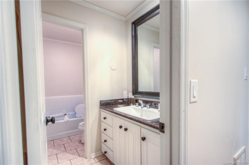 Country Club Estates - Residential