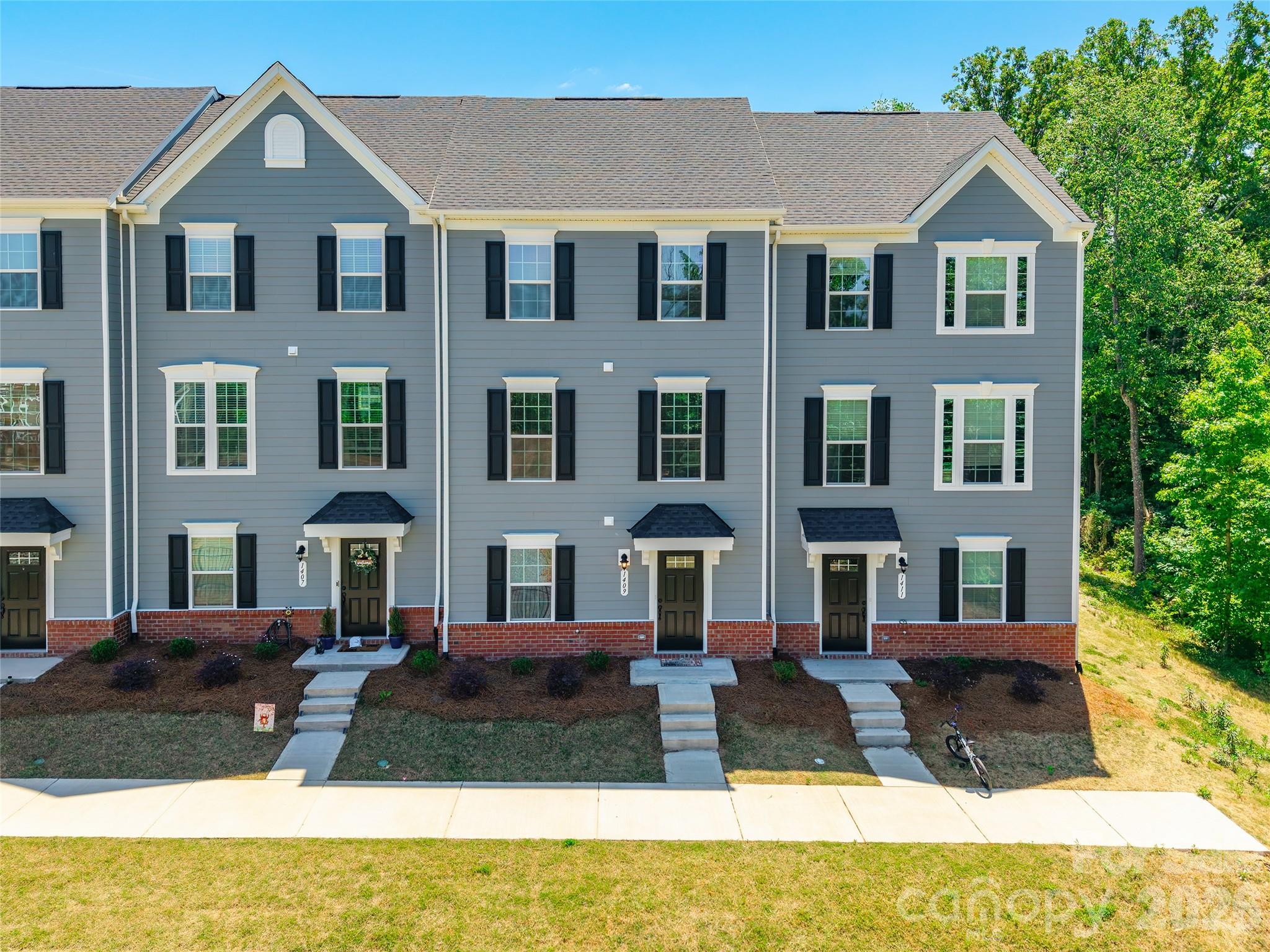 Stone Creek Townhomes - Residential