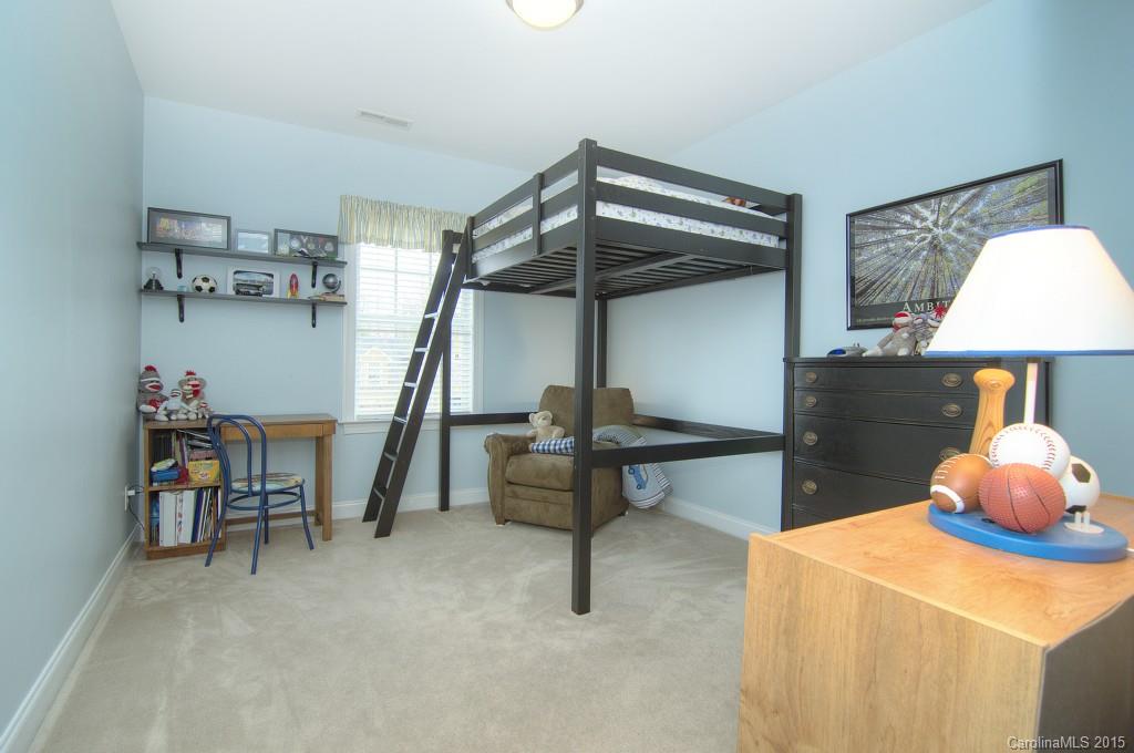 Lake Shore - Residential