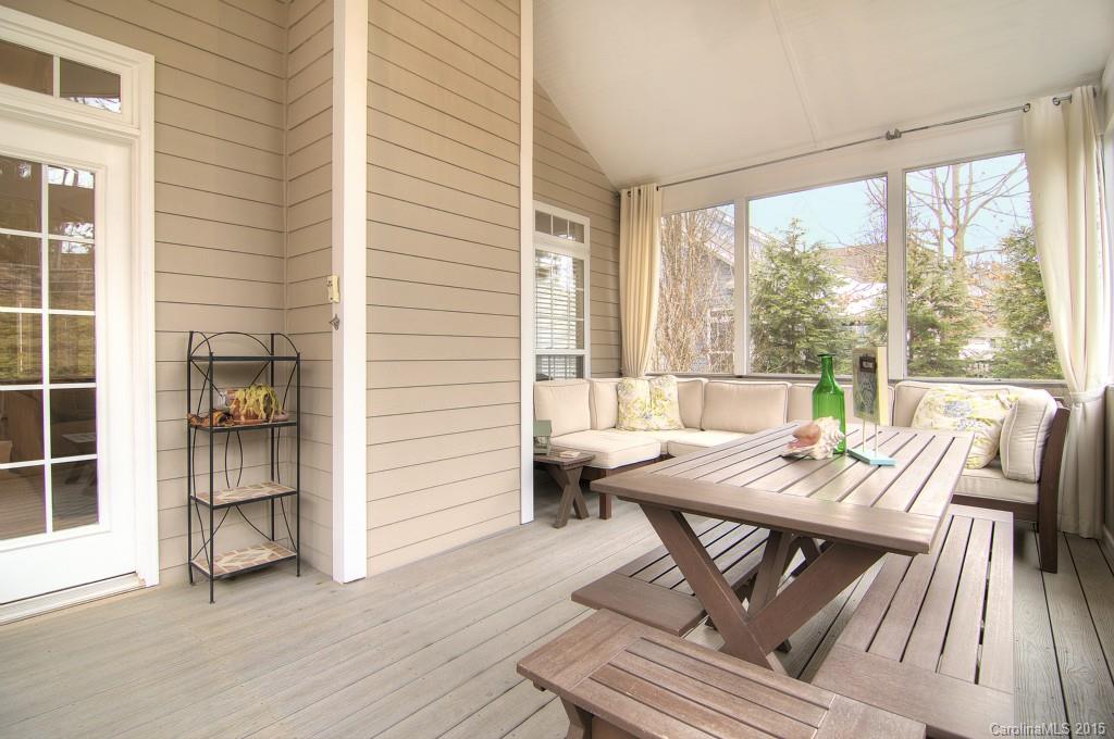 Lake Shore - Residential