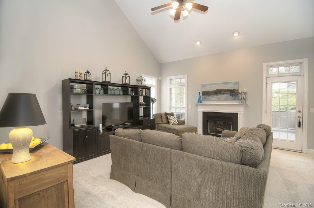 Lake Shore - Residential