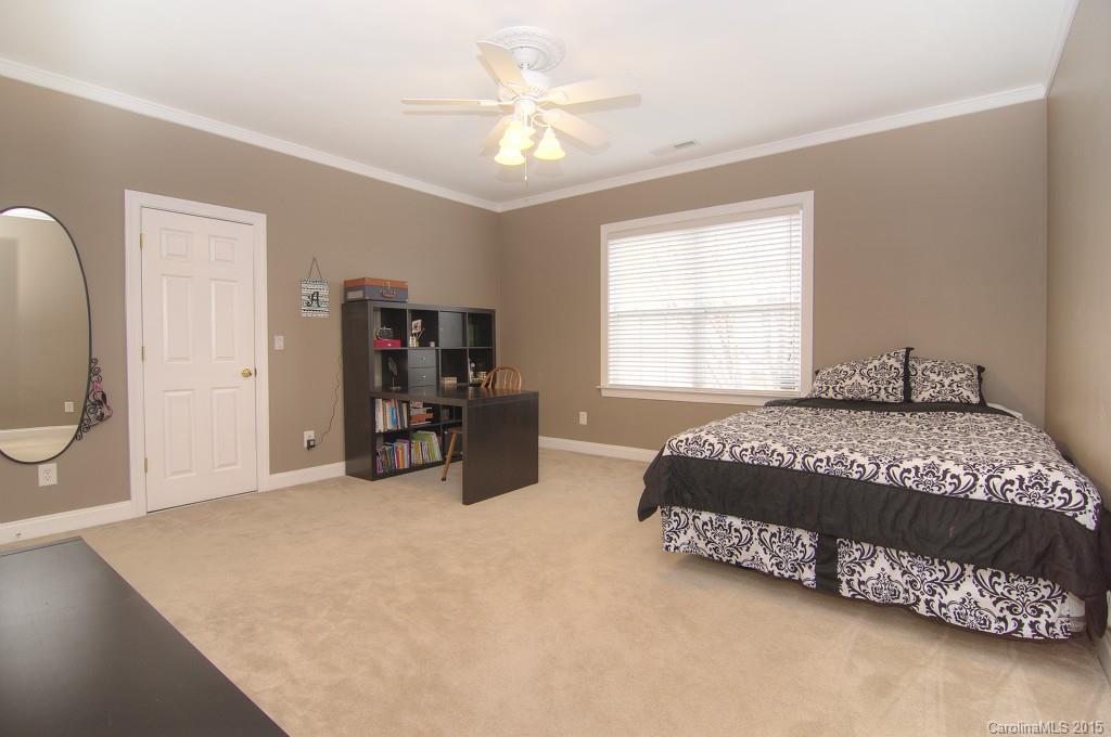 Lake Shore - Residential