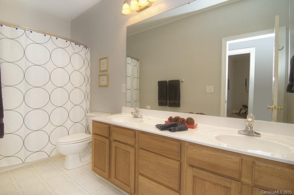 Lake Shore - Residential