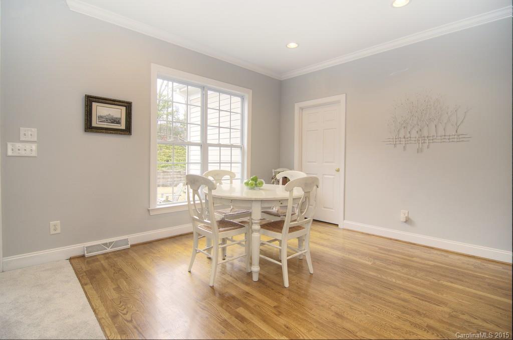 Lake Shore - Residential