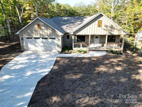 Photo of 131 Dalton Court, Lake Lure, NC 28746 (MLS # 4289517) Photo of 131 Dalton Court, Lake Lure, NC 28746 (MLS # 4289517)