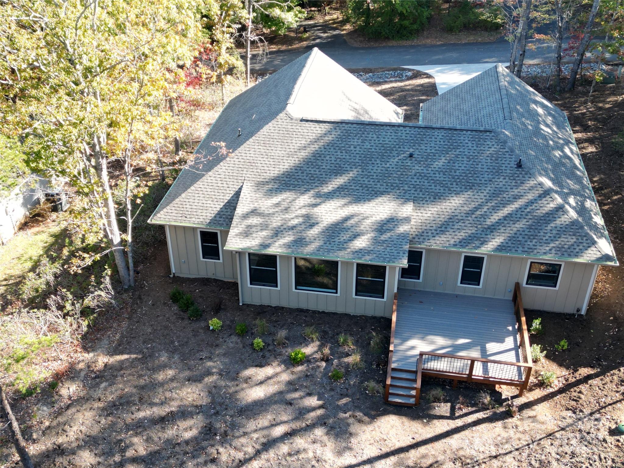 Rumbling Bald on Lake Lure - Residential