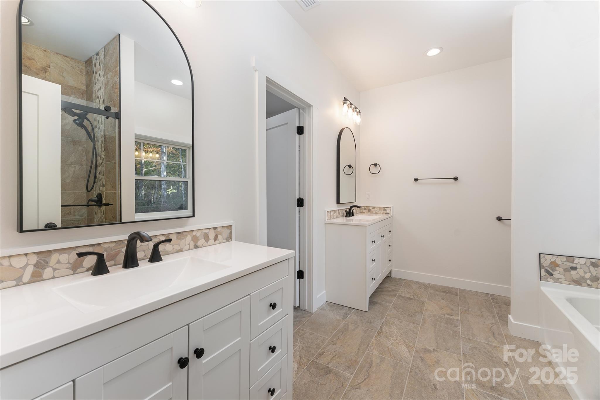 Rumbling Bald on Lake Lure - Residential