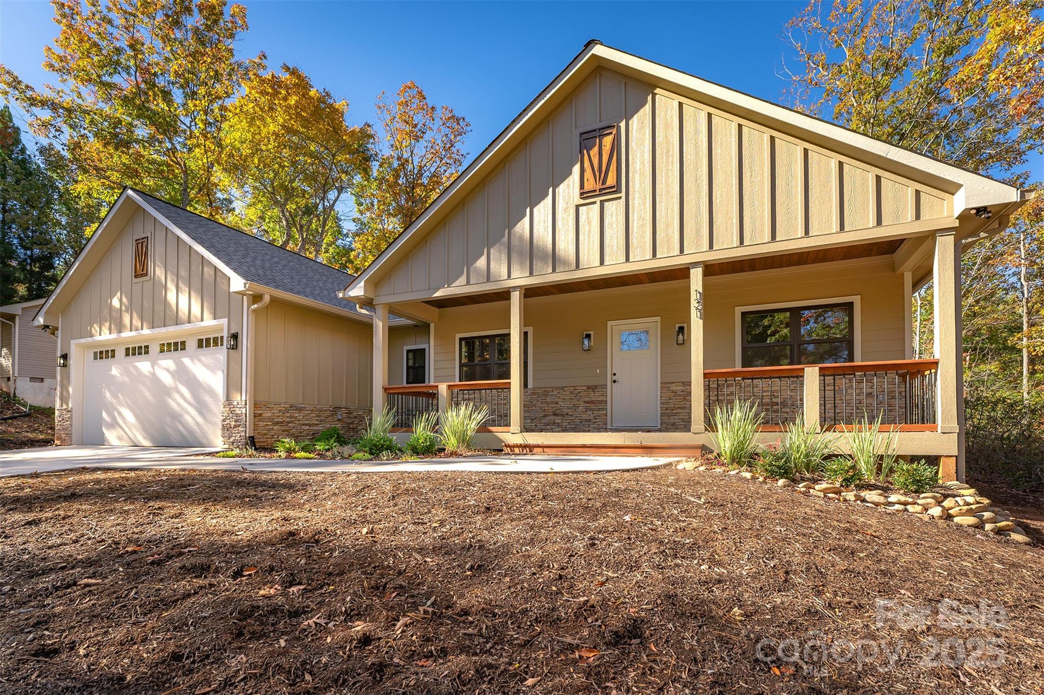 Rumbling Bald on Lake Lure - Residential