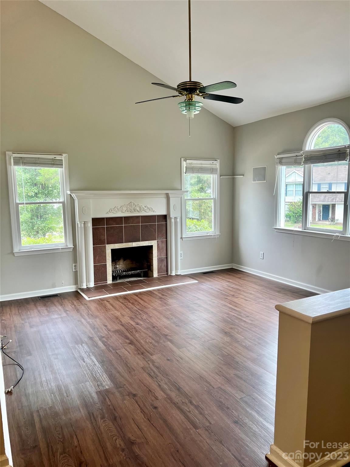 Shadow Lake - Residential Lease