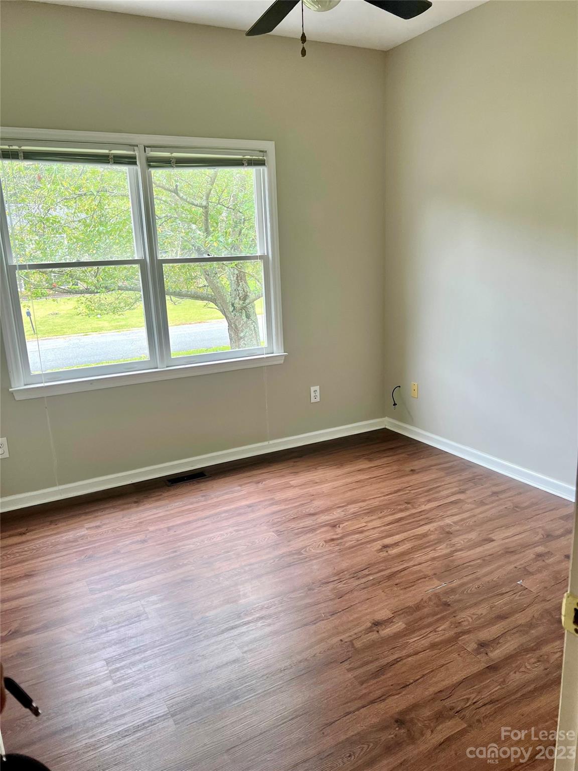 Shadow Lake - Residential Lease