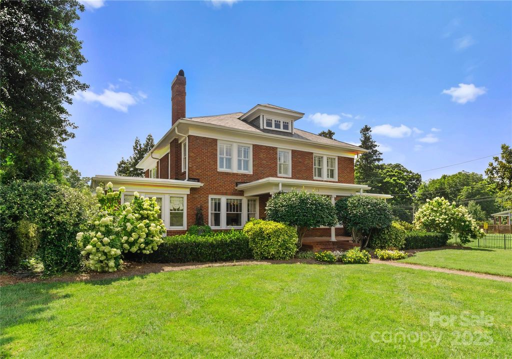 listing image 0