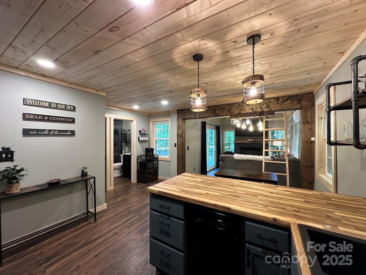 30 Rainbow Lake Circle