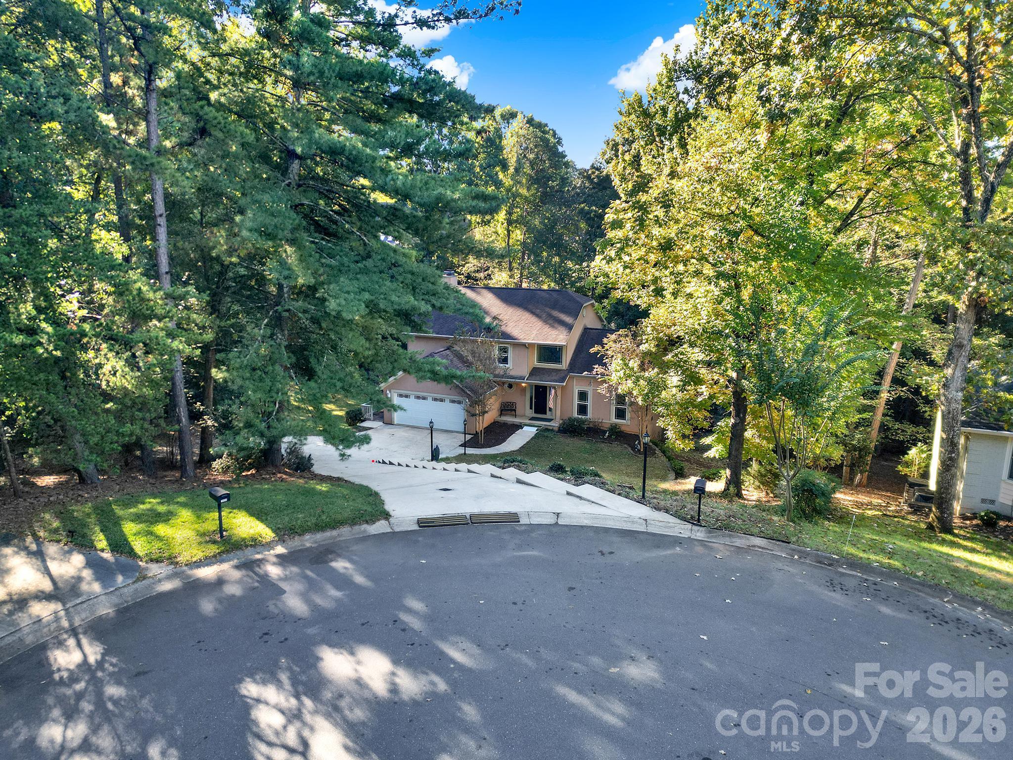 7055 Mariners Court