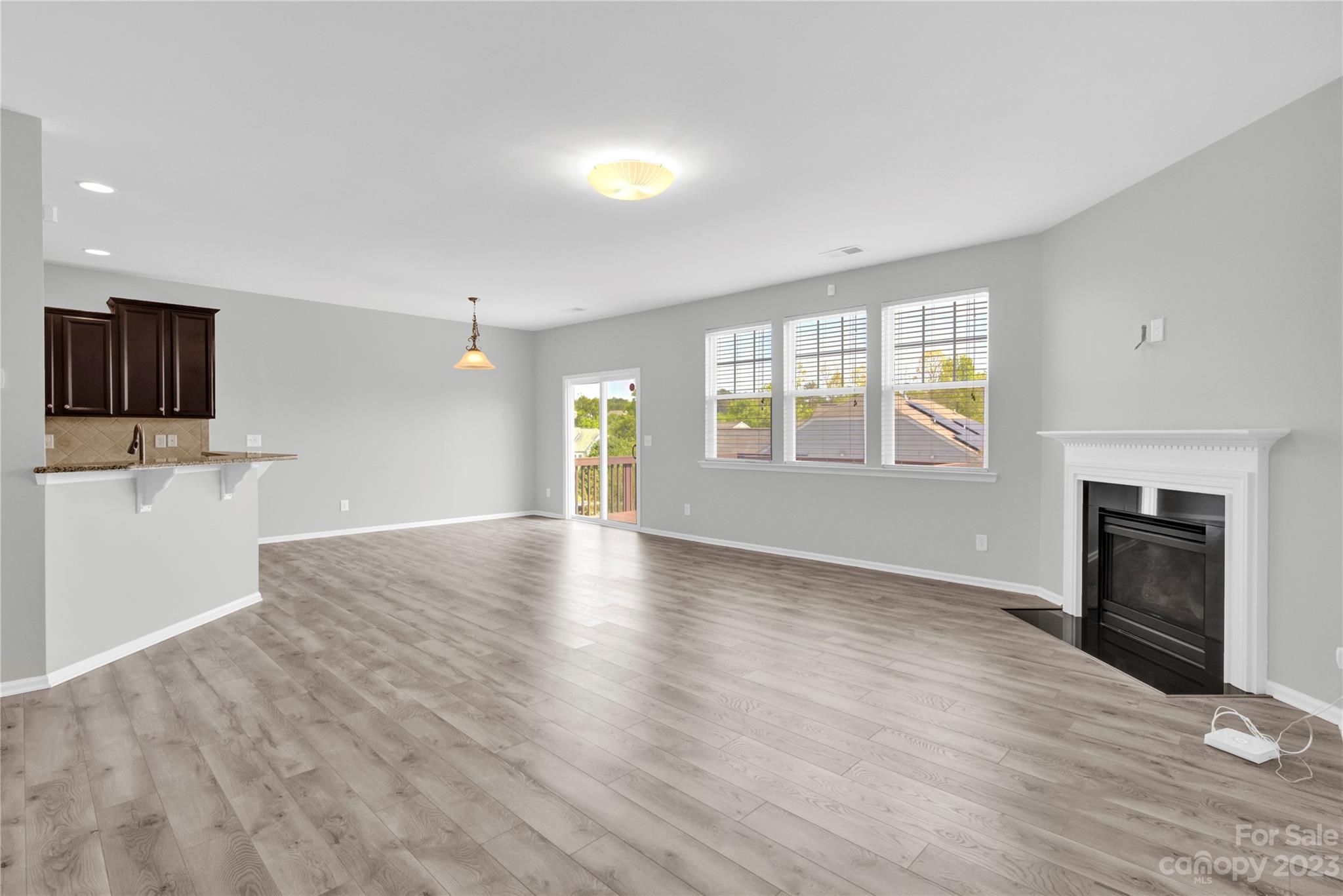 Almond Glen - Residential