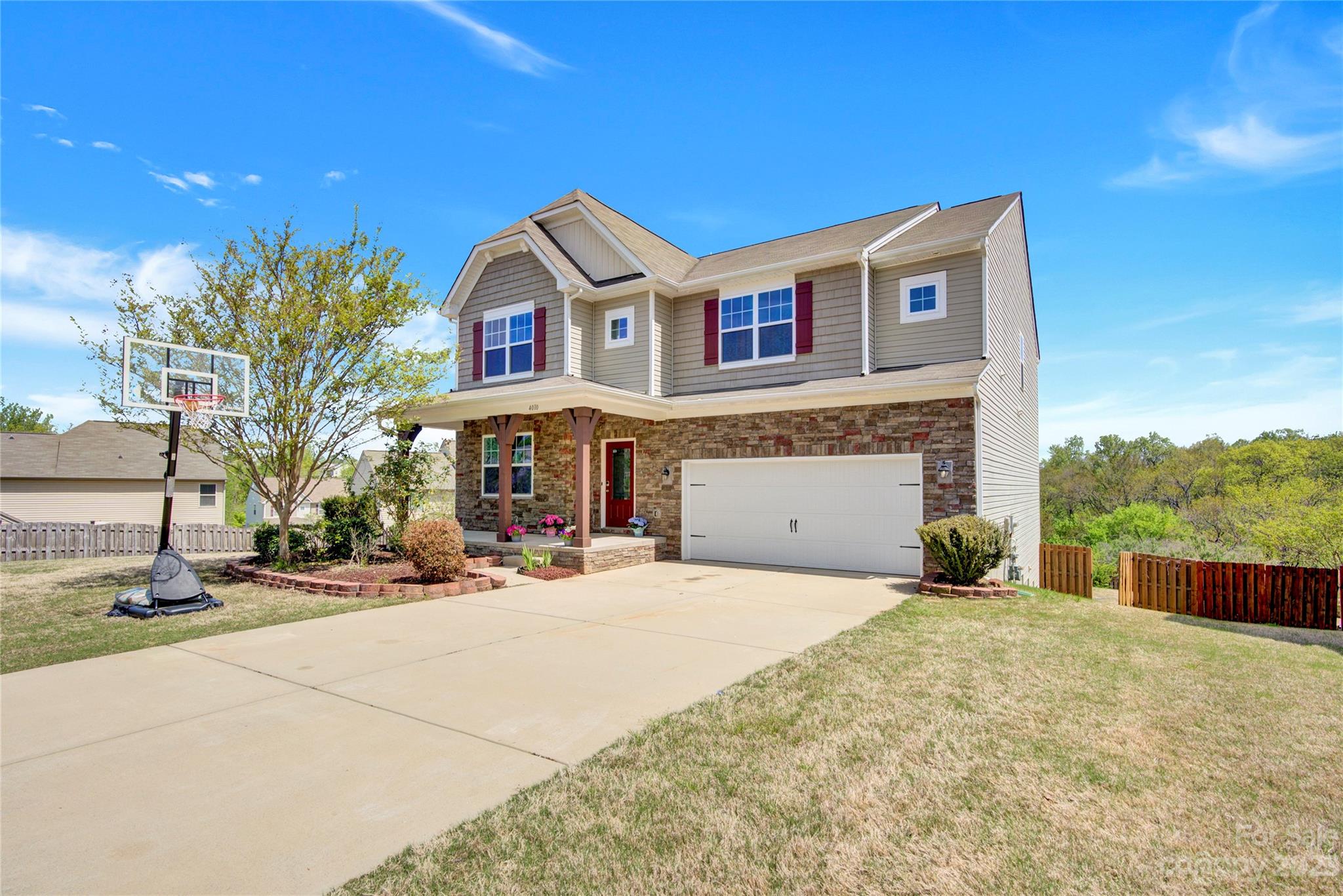 Almond Glen - Residential