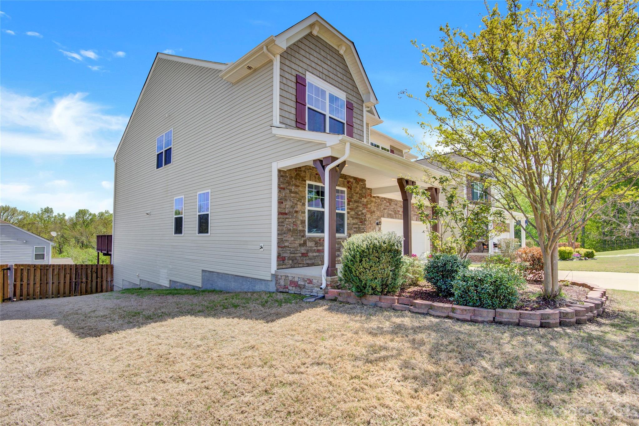 Almond Glen - Residential