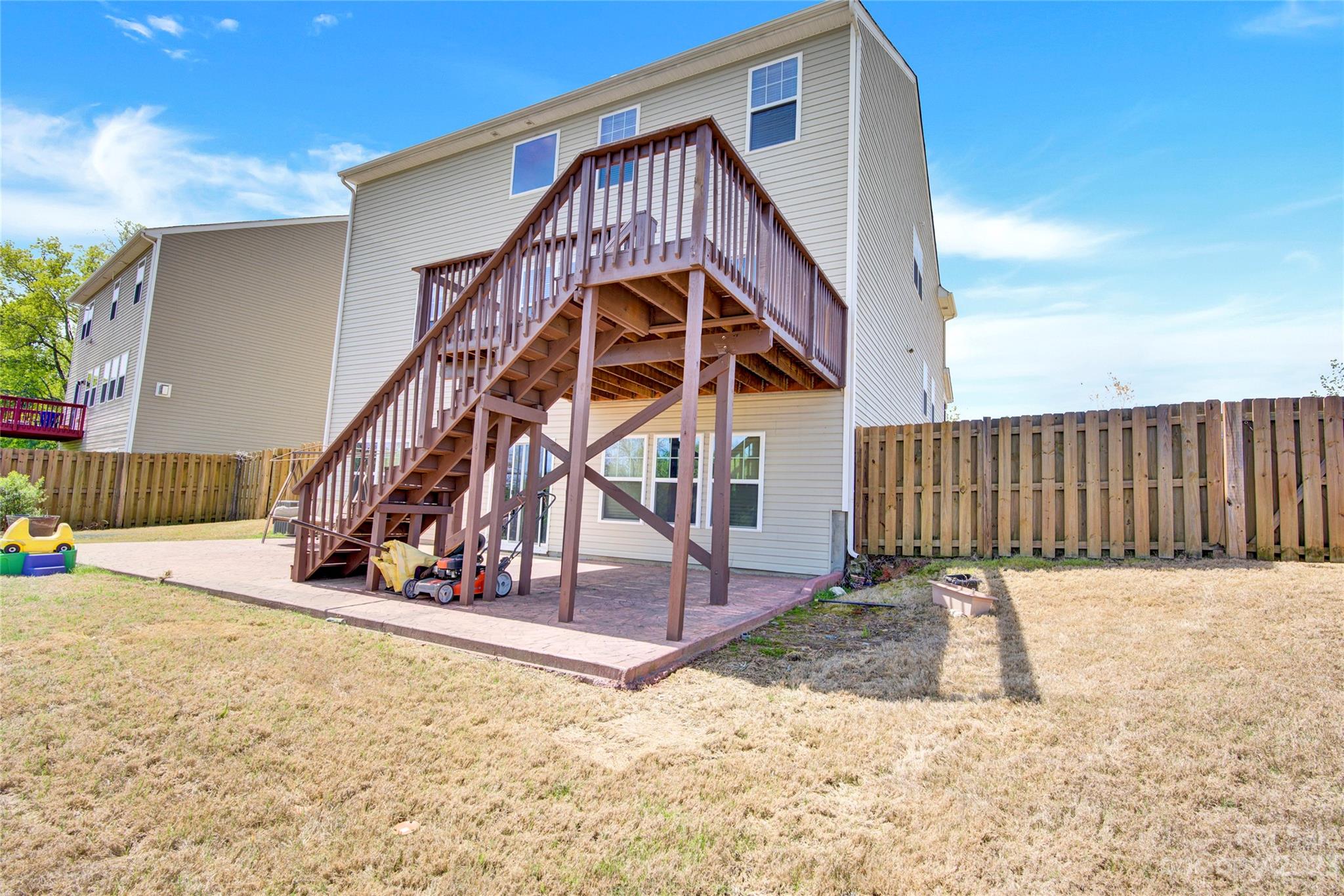 Almond Glen - Residential