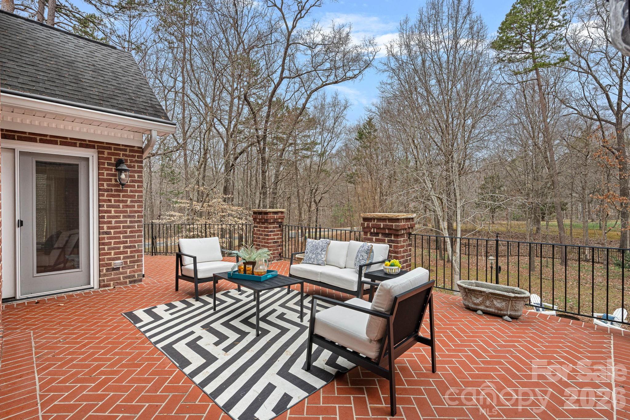 Providence Place - Residential