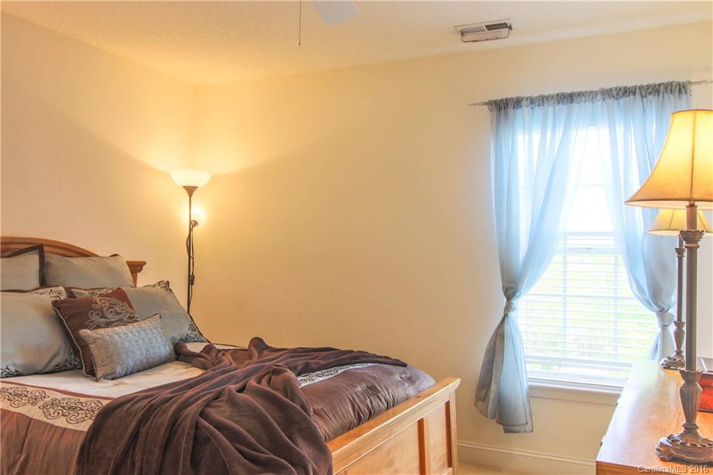 English Trails - Residential