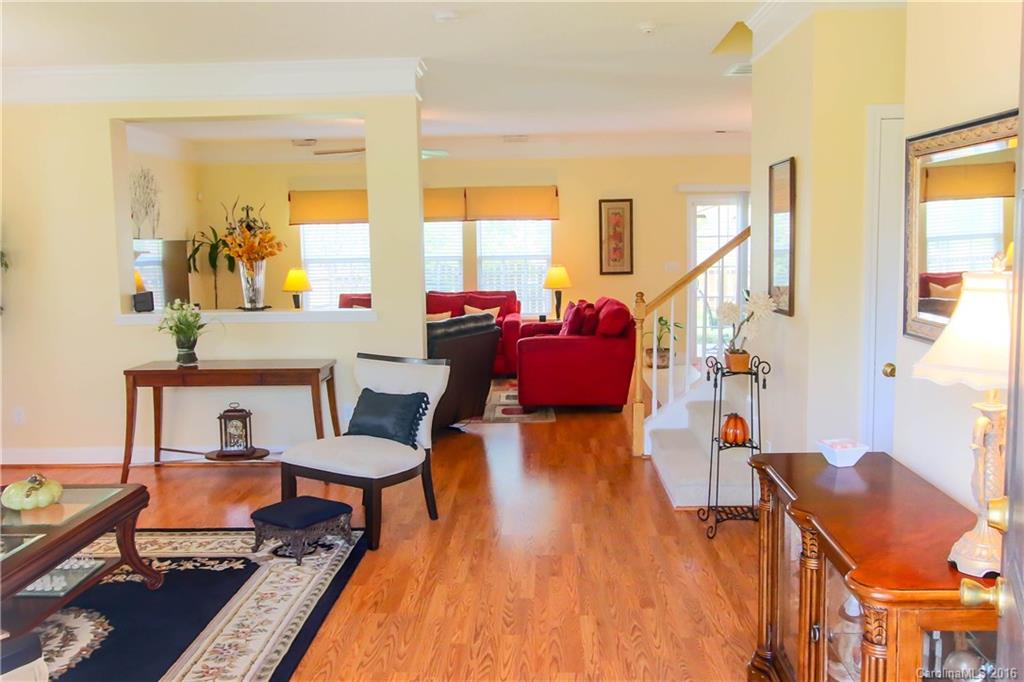 English Trails - Residential