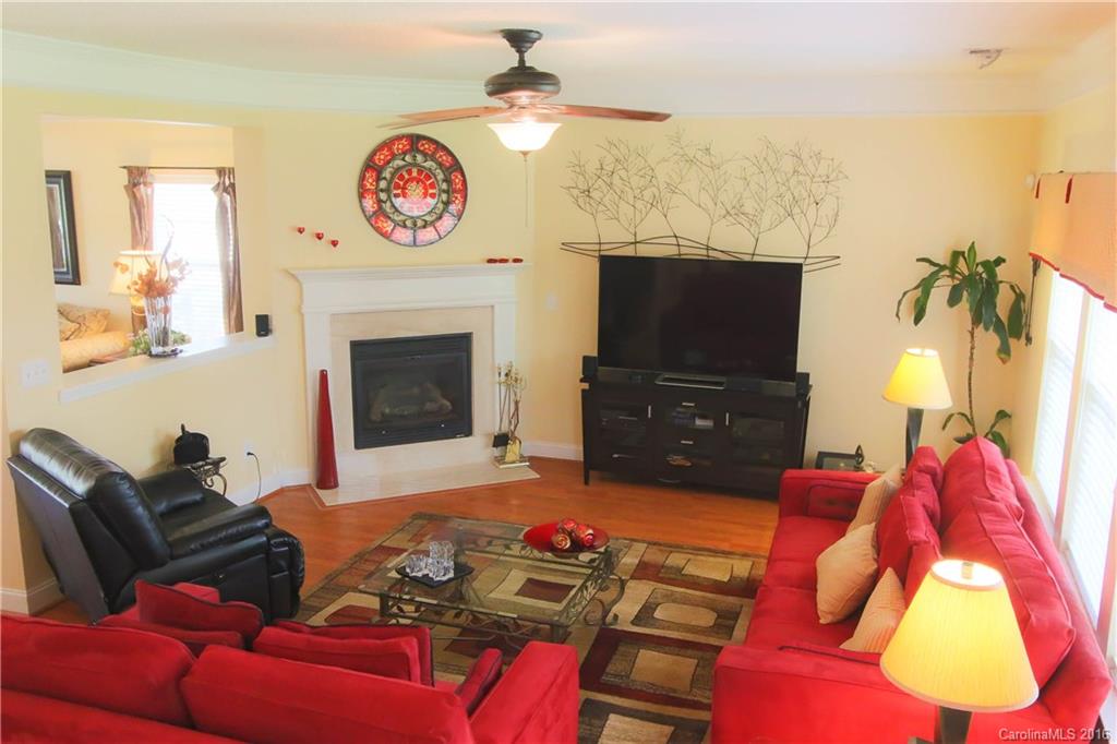 English Trails - Residential