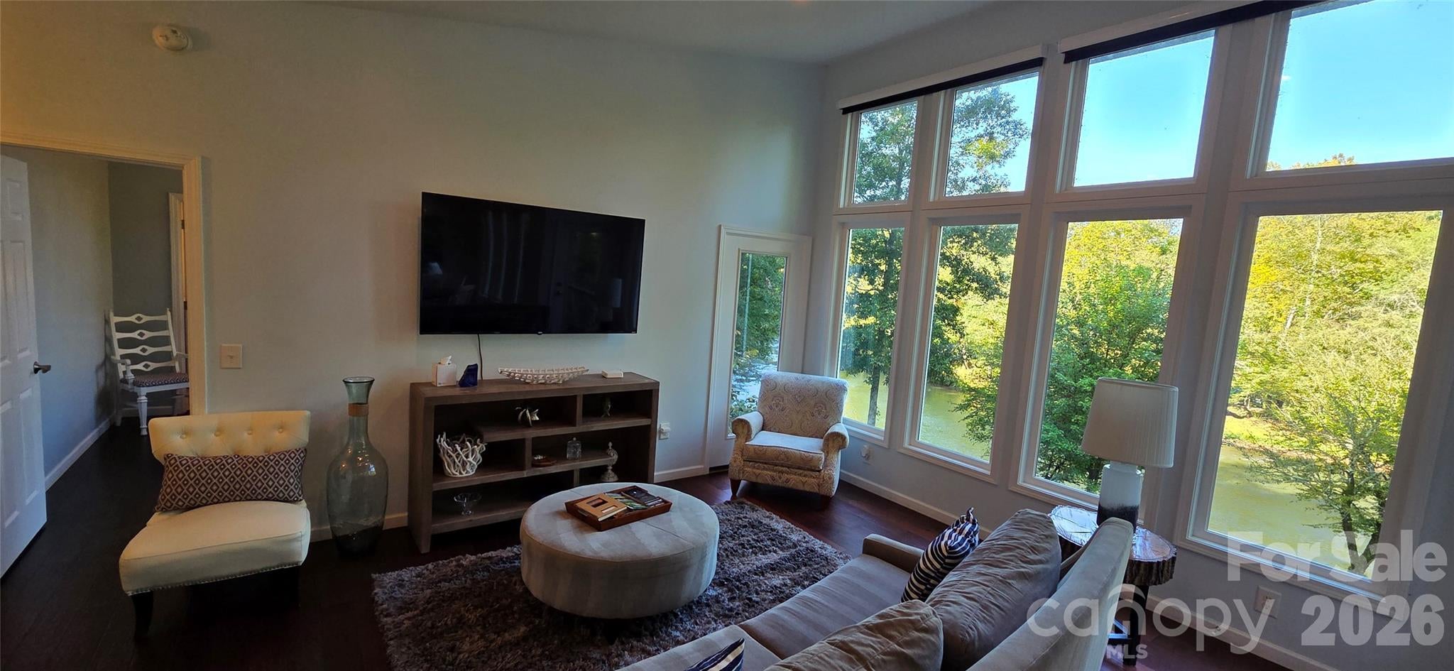 1130 Lost River Trail