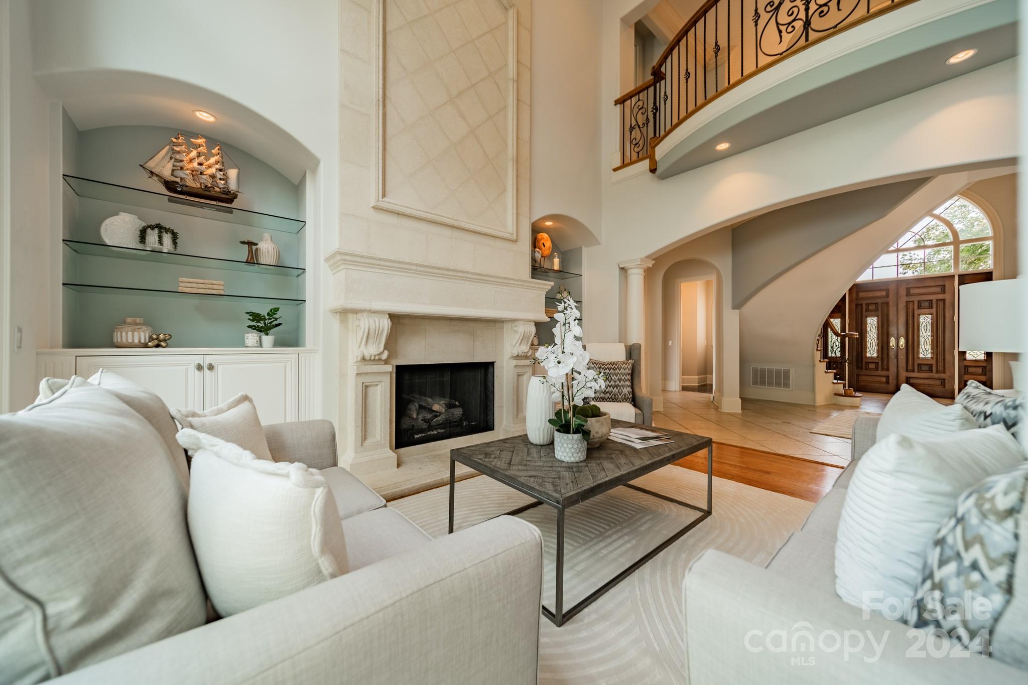 The Harbour at the Pointe - Residential