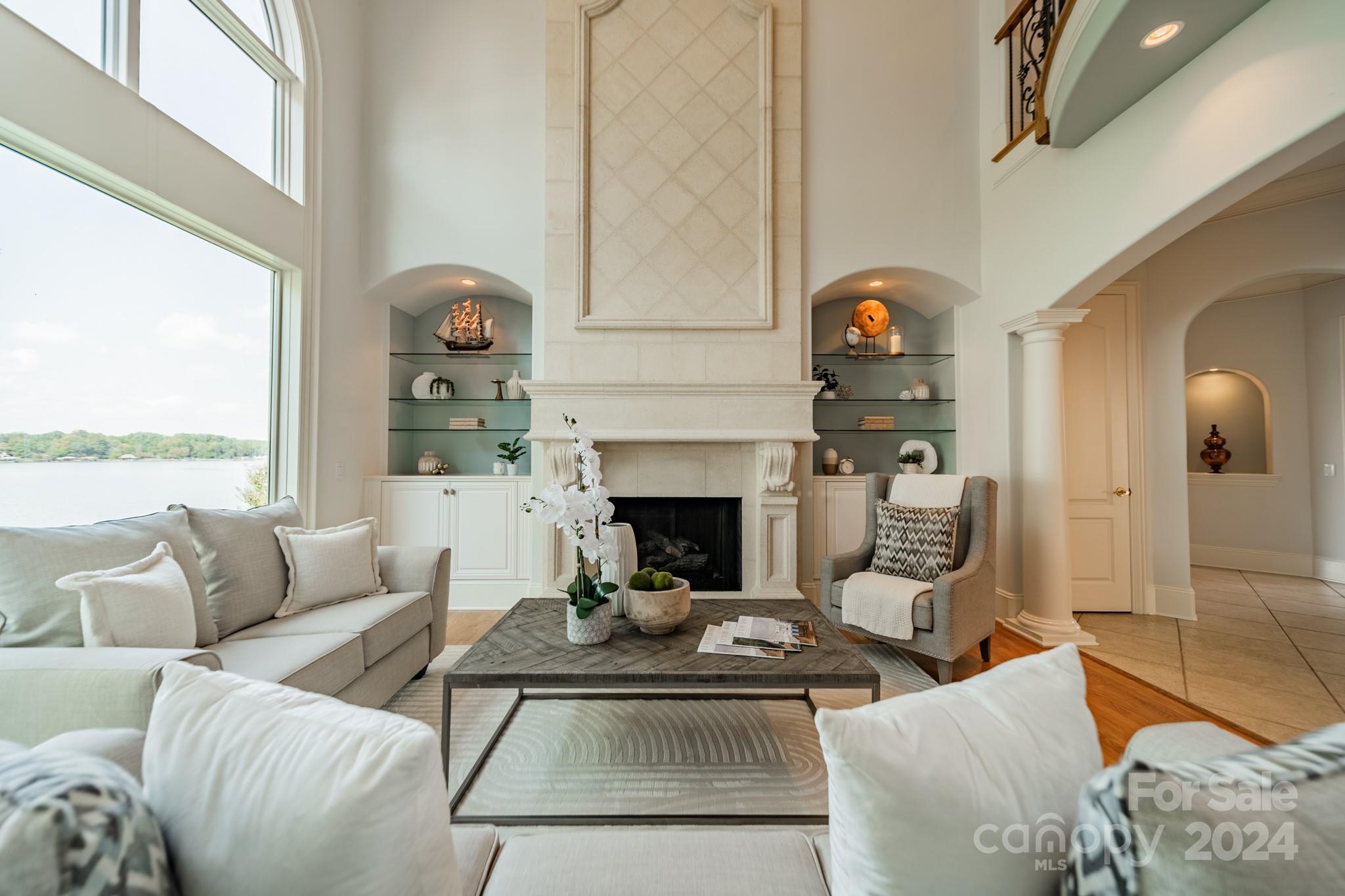 The Harbour at the Pointe - Residential