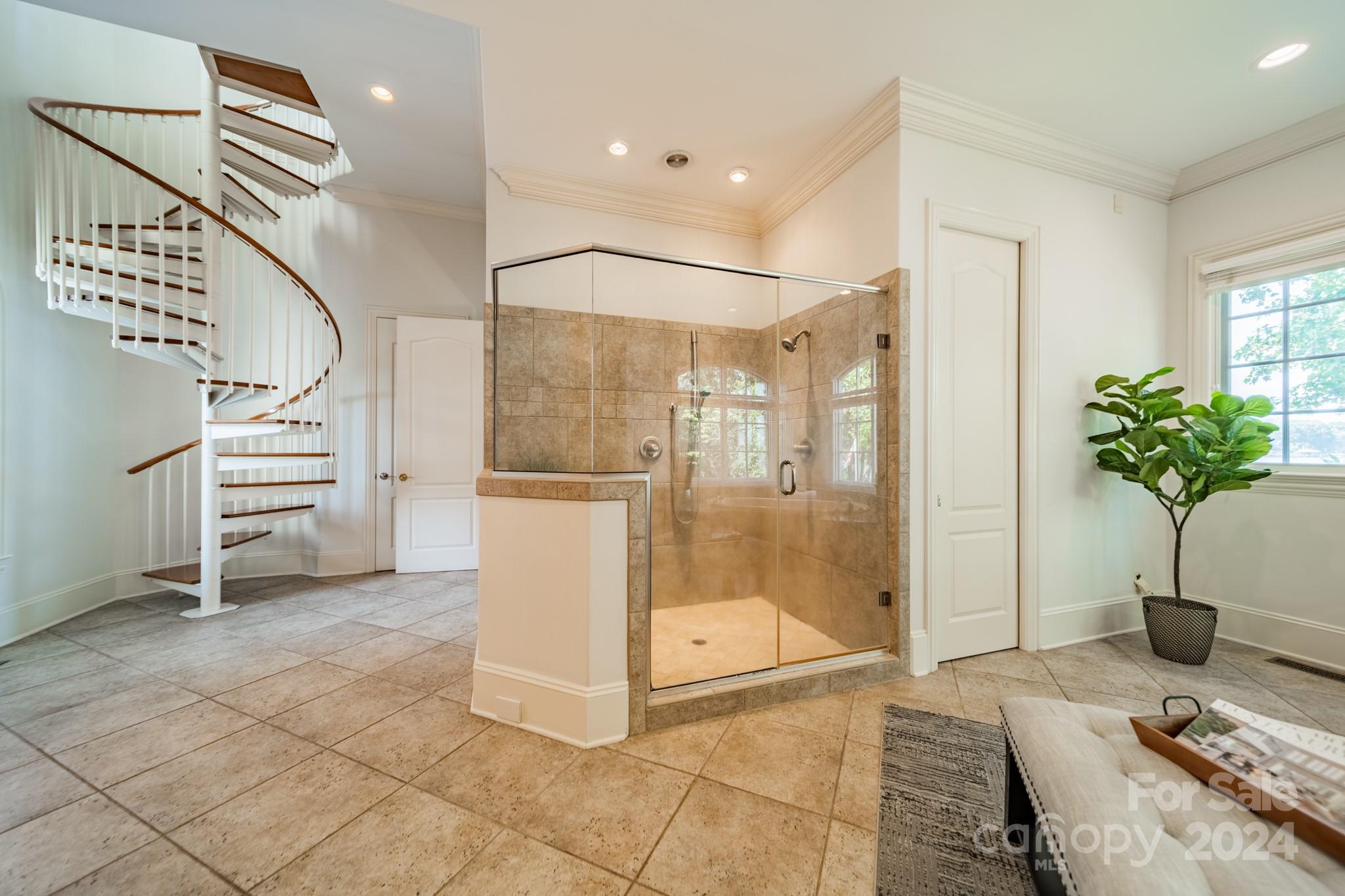 The Harbour at the Pointe - Residential