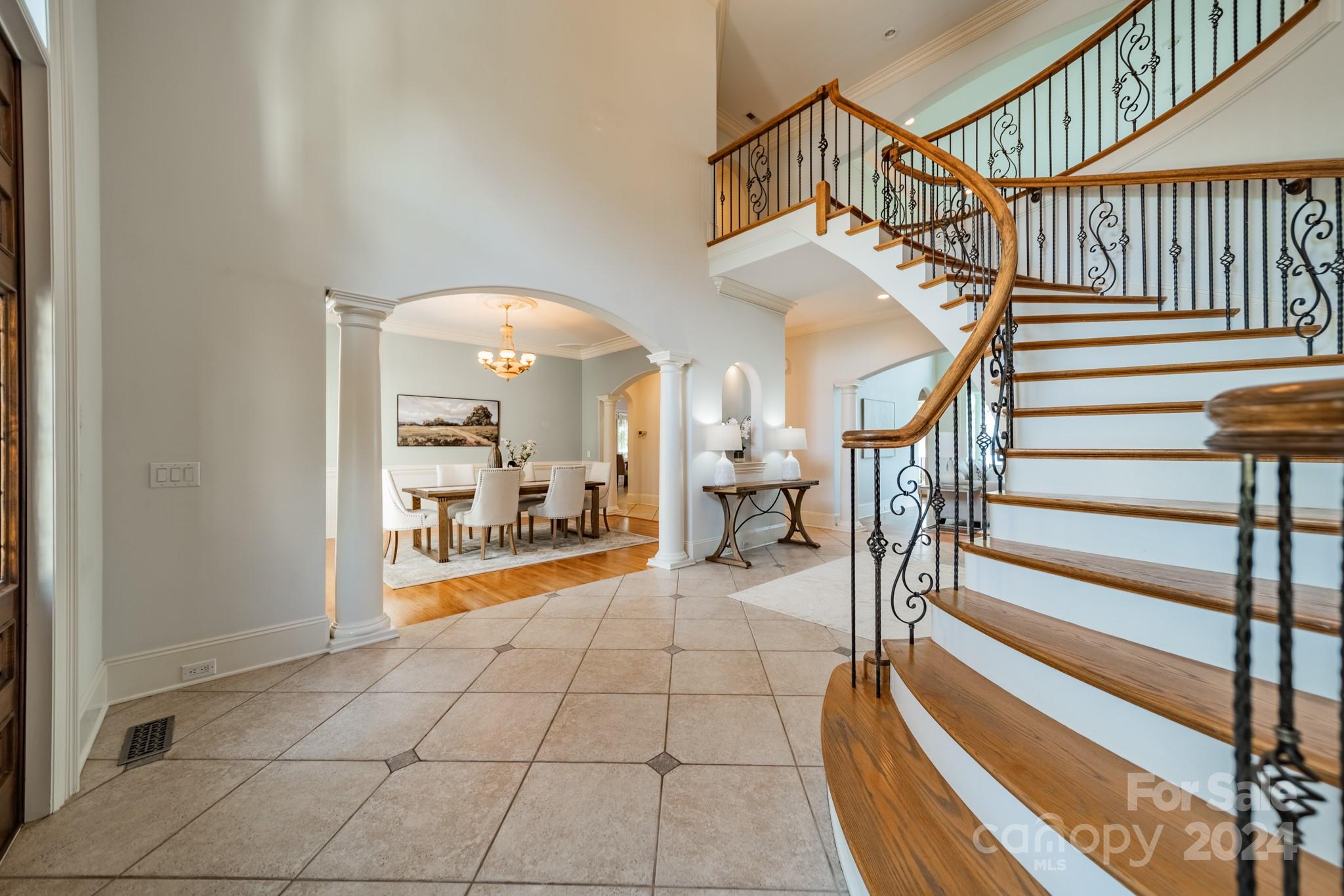 The Harbour at the Pointe - Residential