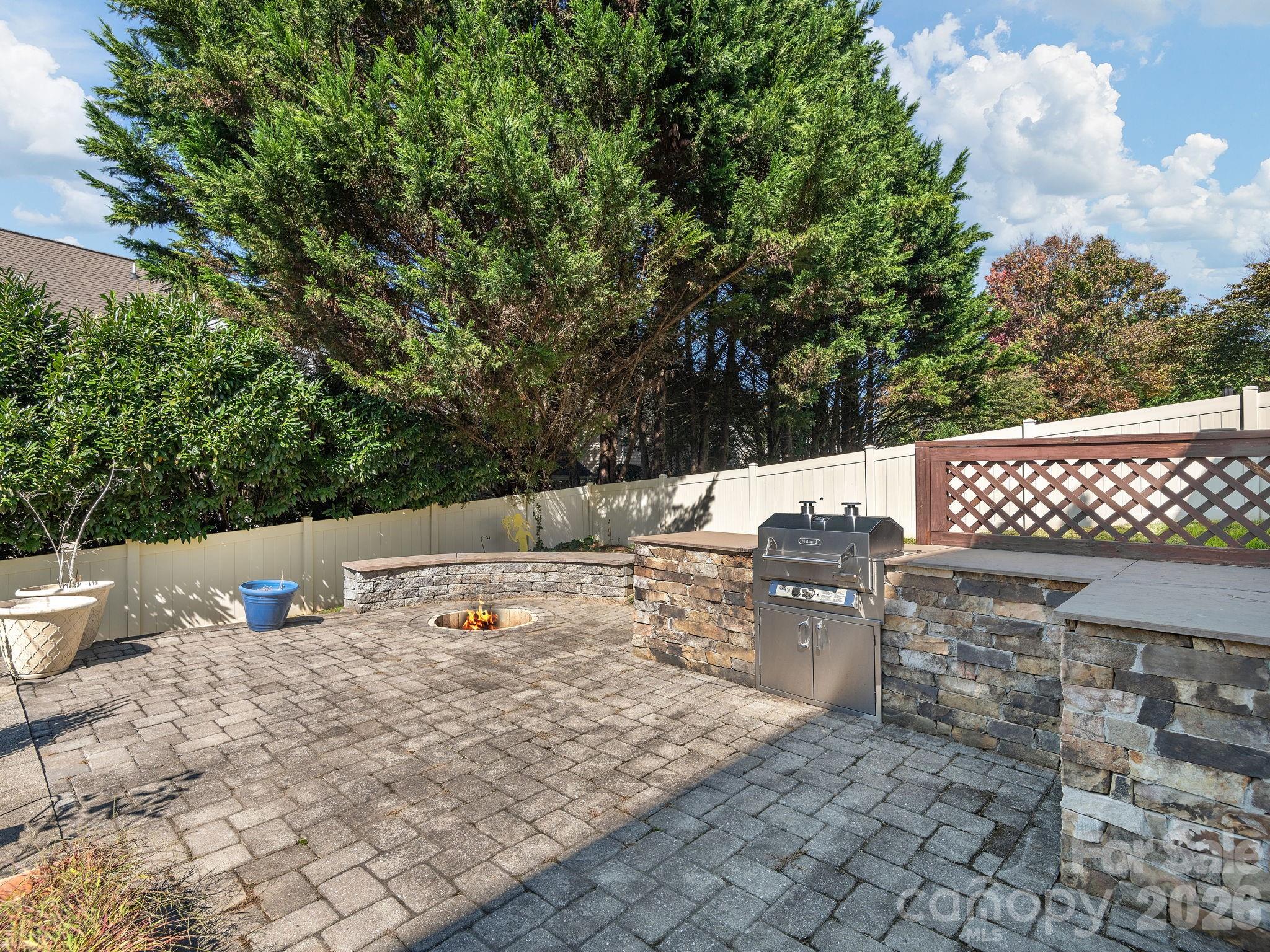 Rivercrest - Residential