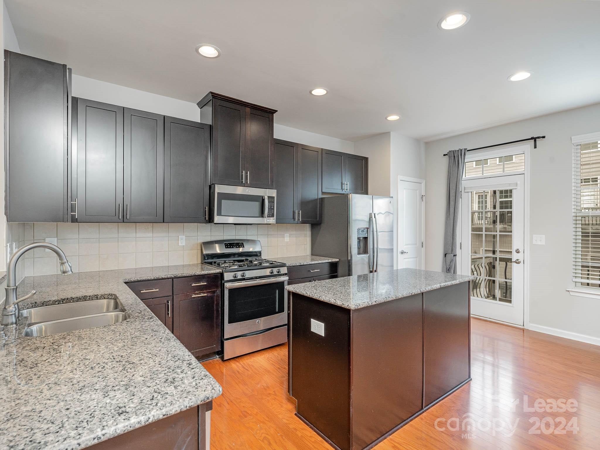 Huntersville - Residential Lease