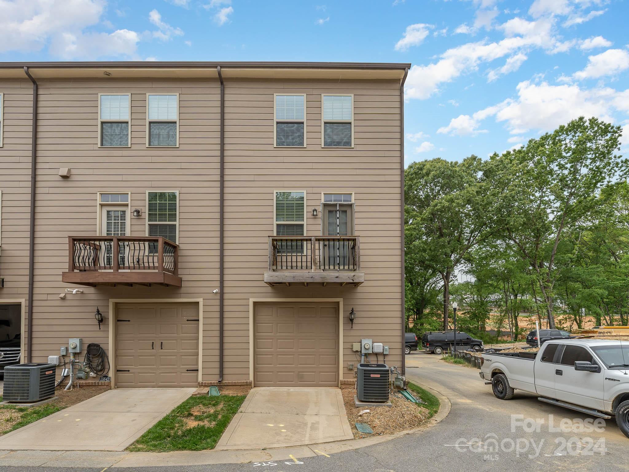 Huntersville - Residential Lease