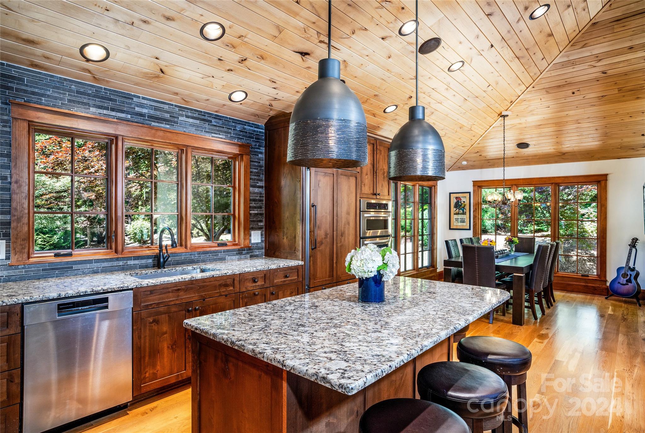 Old Wildlife Club - Residential