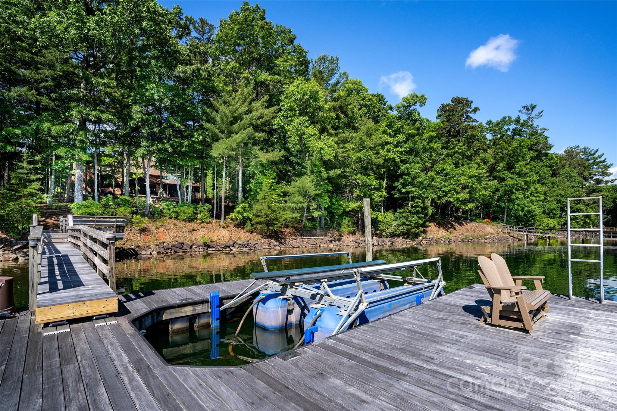 Old Wildlife Club - Residential