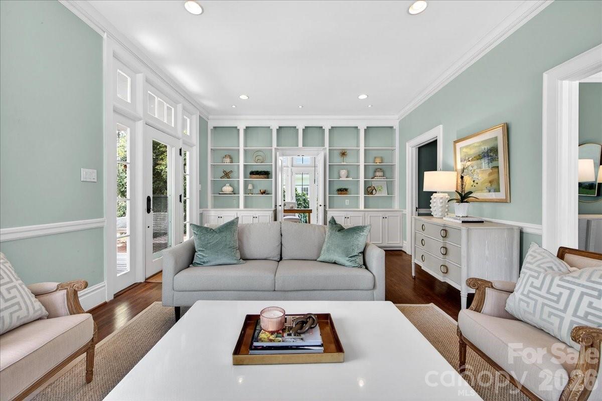 Myers Park - Residential