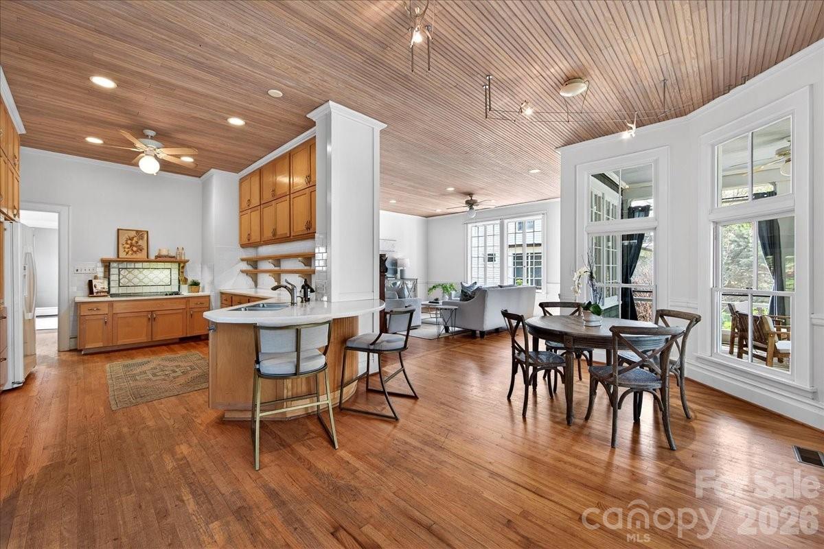 Myers Park - Residential