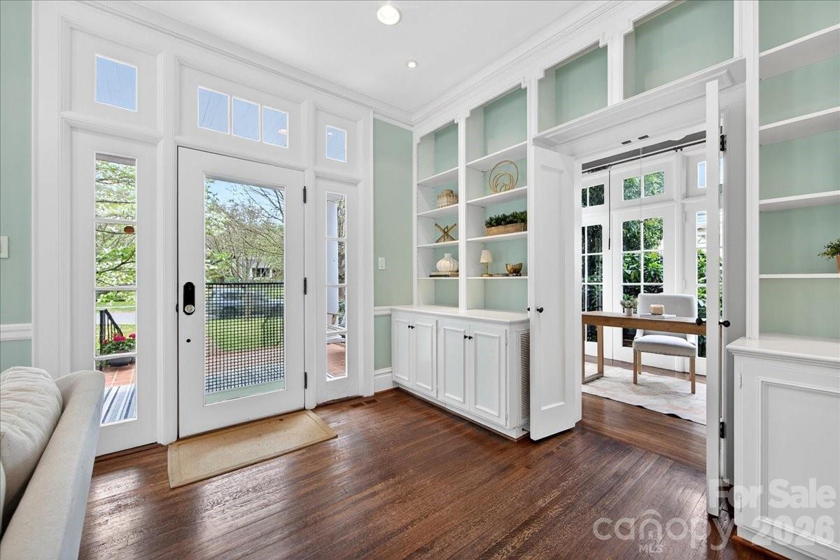 Myers Park - Residential