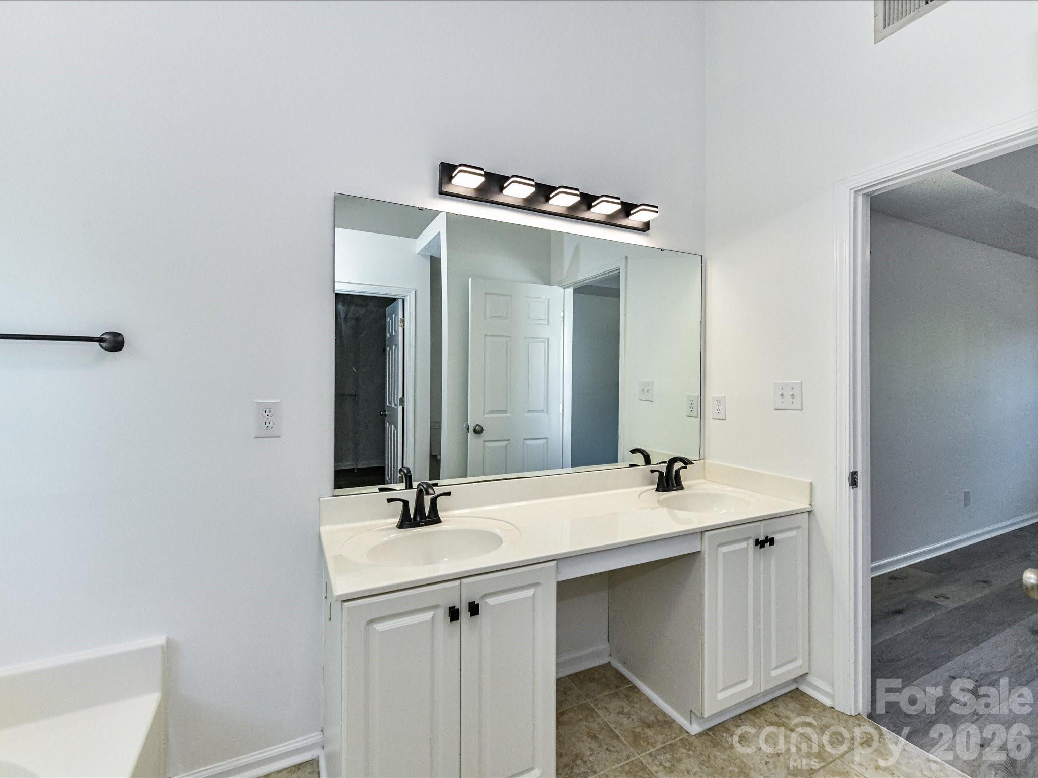 Henderson Park - Residential