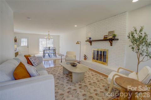 21 Kilkenny Drive Asheville NC 28806