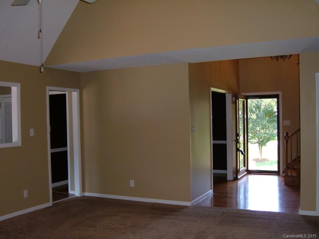 Jamestowne - Residential