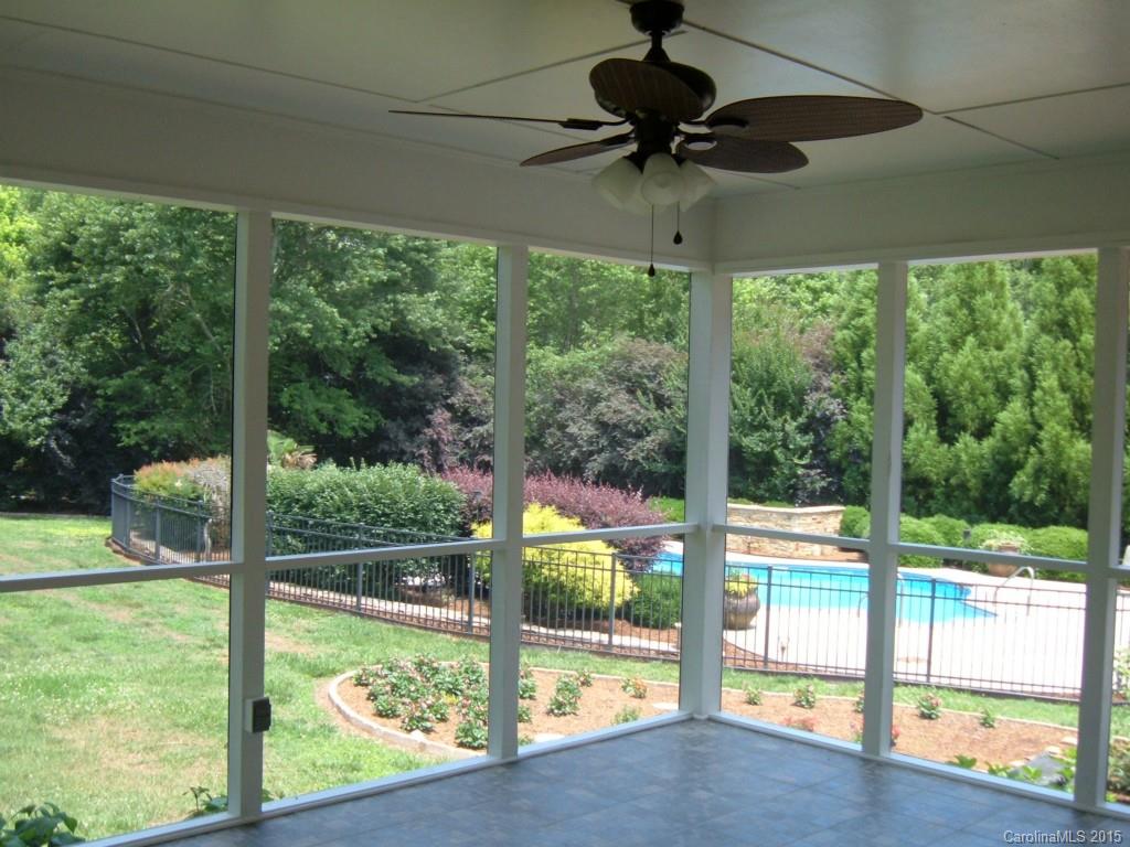 Jamestowne - Residential